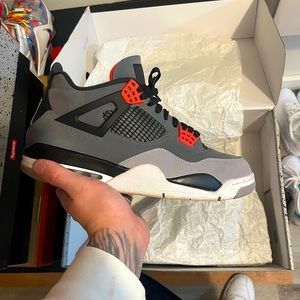 Jordan 4 Infrared size 11